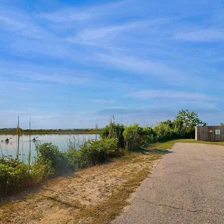 Bayou Heron Dauphin Island Condos Room photo